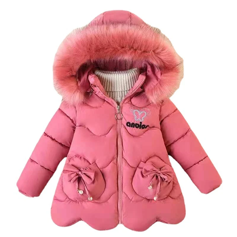 Meisjesmode grote bontkraag katoenen donsjack, warm en stijlvol voor de winter, comfortabel.