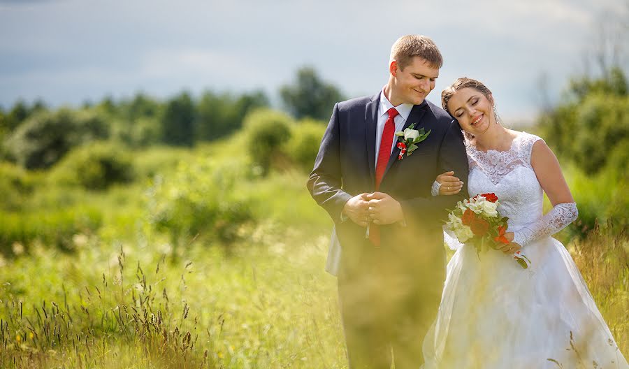 Svatební fotograf Vladimir Ezerskiy (dokk). Fotografie z 27.února 2018