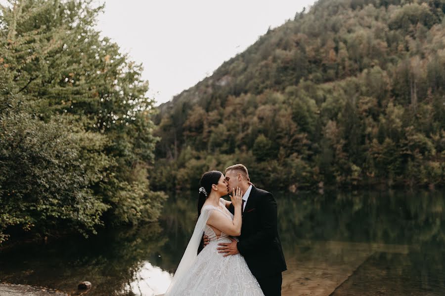 Fotógrafo de casamento Kristijan Altmajer (kristaltmajer). Foto de 14 de abril 2022