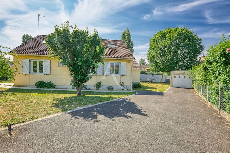 Vente maison 7 pièces 113.06 m² à Gisors (27140), 233 540 €