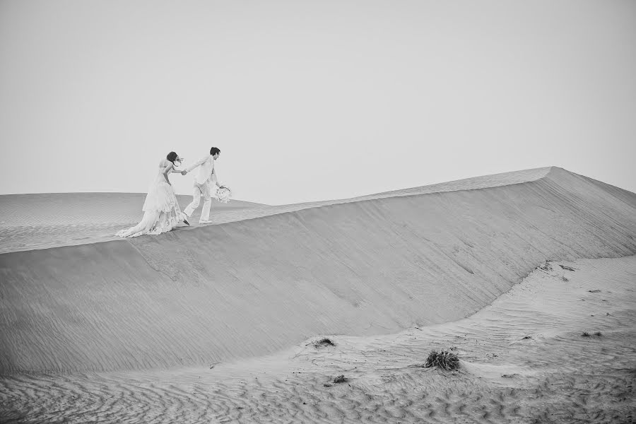 Düğün fotoğrafçısı Maxim Shatrov (maximdubai). 12 Kasım 2019 fotoları