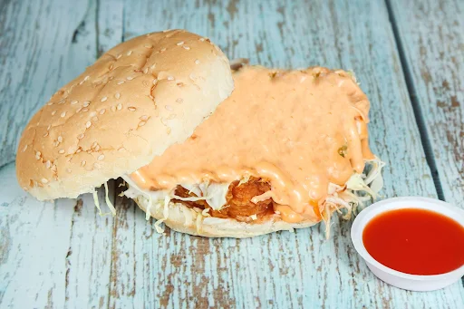 Chicken Tandoori Burger With Fries And Pepsi [250 Ml]