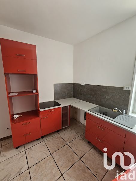 Location  maison 3 pièces 68 m² à Noyelles-sur-Selle (59282), 580 €