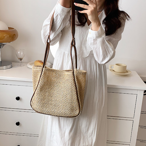 Title 5, Womens Large Capacity Hand-held One-shoulder W...