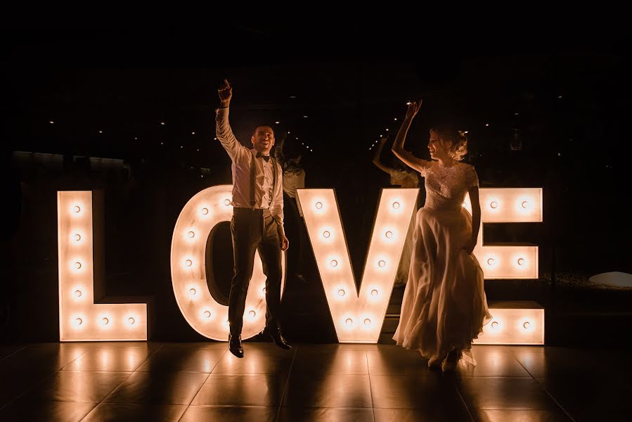 Fotógrafo de bodas Anna Isan (anis-studio). Foto del 25 de mayo 2020