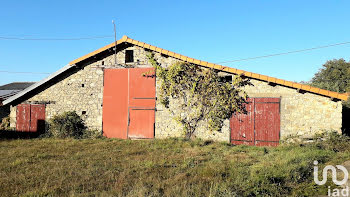 maison à Saint-Etienne-du-Bois (85)