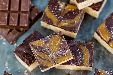 Salted Caramel Rice Krispies Treats