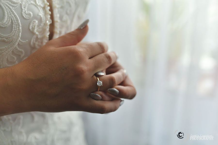 Wedding photographer Cosmin Ciugudean (cosminciugudean). Photo of 10 June 2019