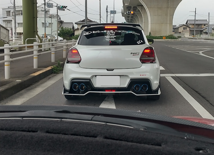 スイフトスポーツのチームくいだおれ・うどん県くいだおれツーリング・第1弾・うどん てら屋・ヨコクラうどんに関するカスタム事例の投稿画像11枚目