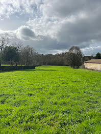 terrain à La Forêt-sur-Sèvre (79)