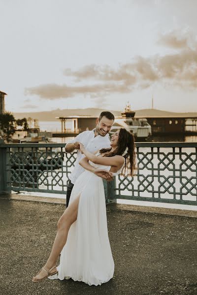 Fotógrafo de casamento Ozkan Taskiran (ozkantaskiran). Foto de 26 de junho 2019