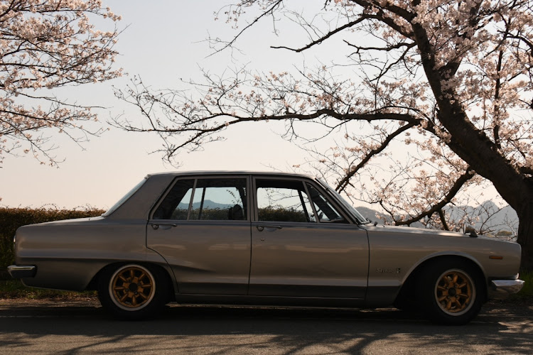 スカイラインのサクラと愛車・桜とコラボ・ドライブ・桜・目指せPickUpCarsに関するカスタム事例の投稿画像4枚目