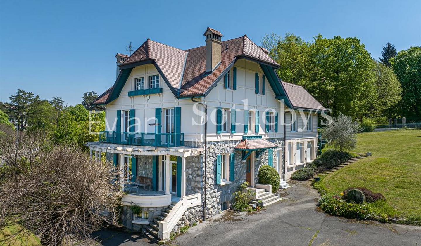 Maison avec jardin et terrasse Evian-les-Bains