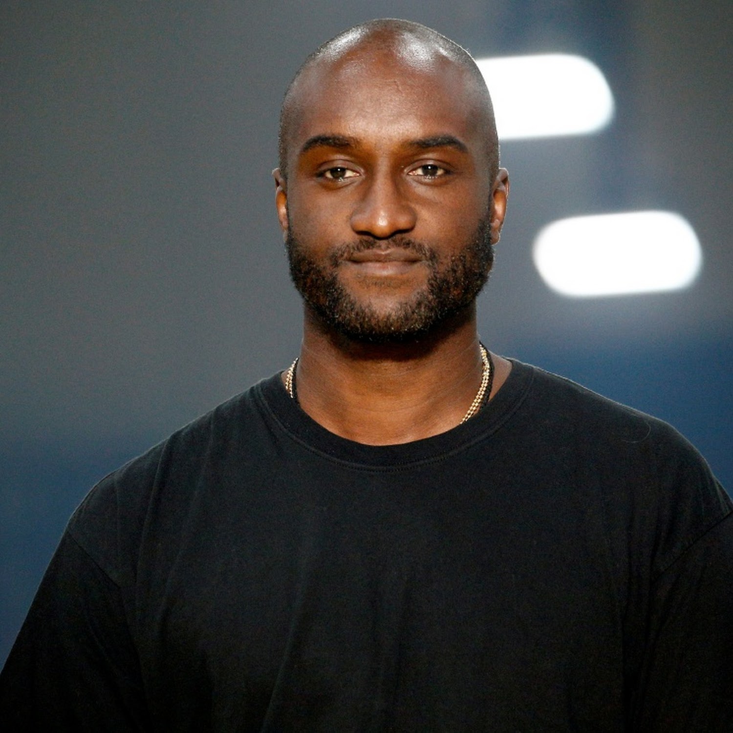 Nike/Louis Vuitton sneakers by Abloh beating auction estimates