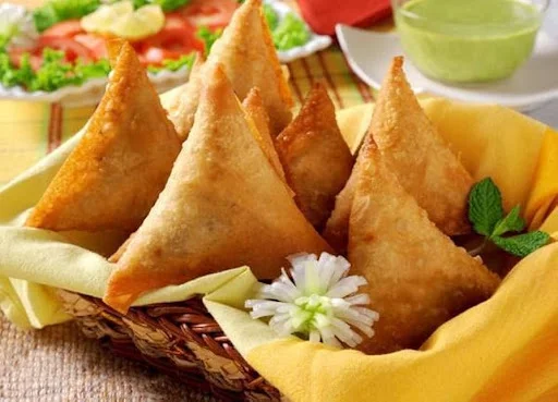 20 Pc Aloo Samosas