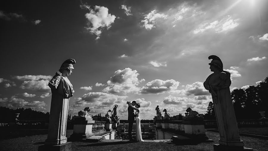 Fotografo di matrimoni Slava Cesar (tsesar). Foto del 24 agosto 2016