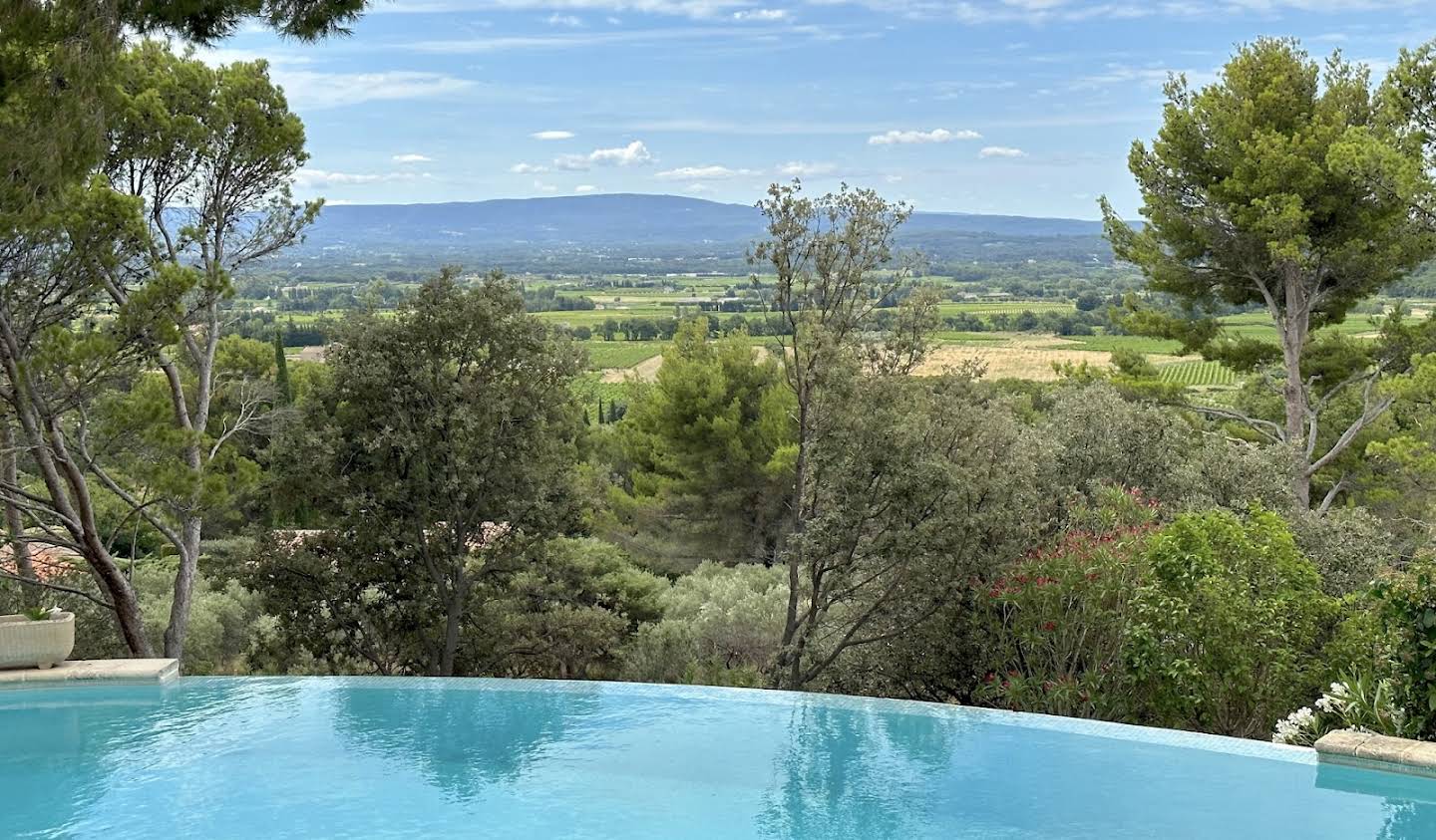 Villa avec piscine Saint-Hippolyte-le-Graveyron