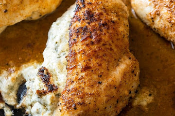 Cheesy Spinach Herb Stuffed Chicken Breast