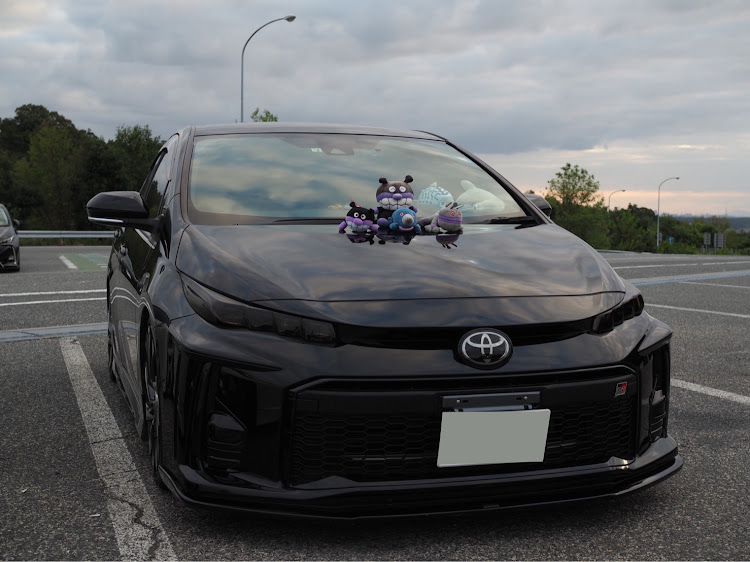 プリウスPHVのzvw52・アンポンタン・洗車大好き・黒が大好きに関するカスタム事例の投稿画像2枚目
