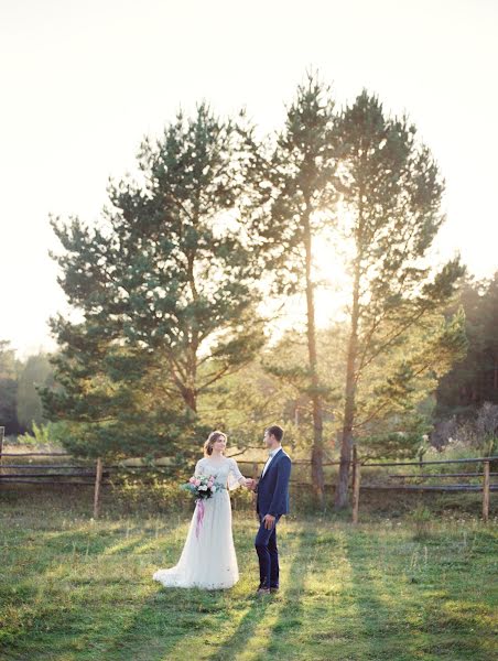 Wedding photographer Irina Cherepanova (vspy). Photo of 19 October 2017