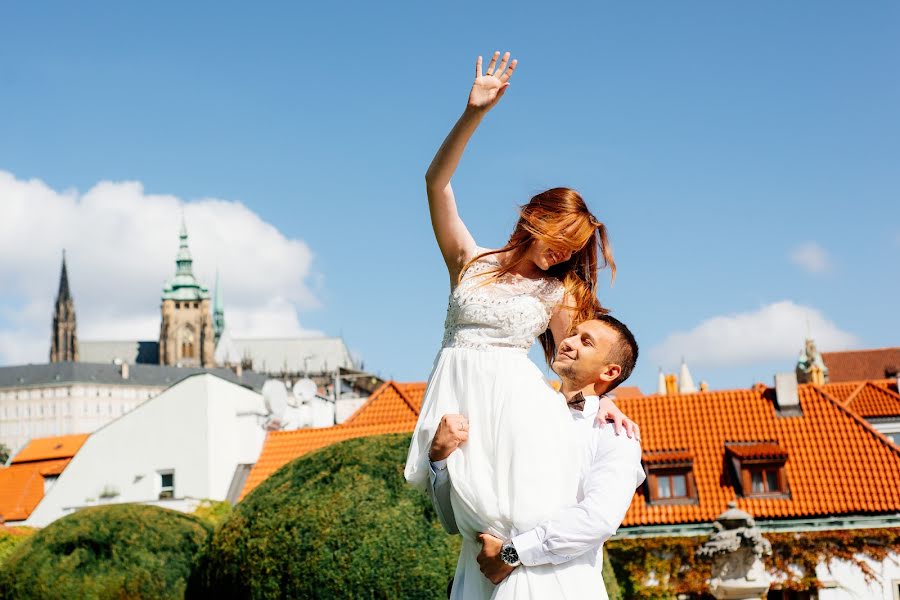 Hochzeitsfotograf Viktor Zdvizhkov (zdvizhkov). Foto vom 2. Oktober 2016