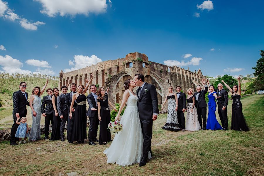 Wedding photographer Andrea Guadalajara (andyguadalajara). Photo of 21 October 2019