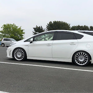 プリウス ZVW30