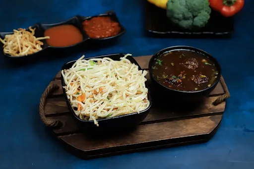 Veg Manchurian Noodles With Gravy