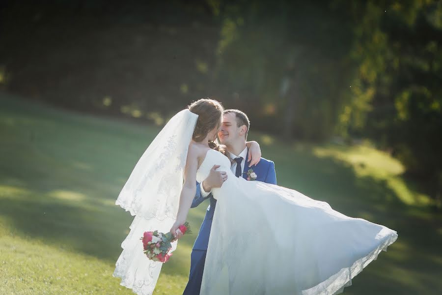 Fotografo di matrimoni Katerina Mizeva (cathrine). Foto del 18 giugno 2016