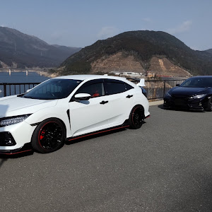 シビック FK7