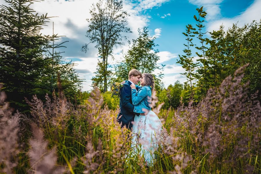 Fotógrafo de bodas Mirek Bednařík (mirekbednarik). Foto del 4 de septiembre 2019