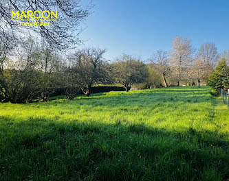 terrain à batir à Le Grand-Bourg (23)