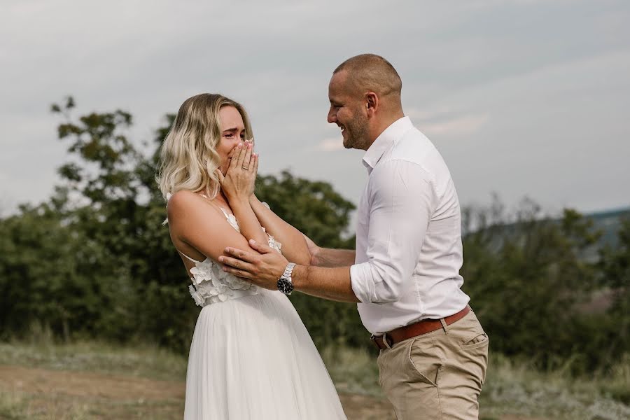 Fotógrafo de casamento Anita Dajka (dajkaanita19). Foto de 2 de outubro 2020