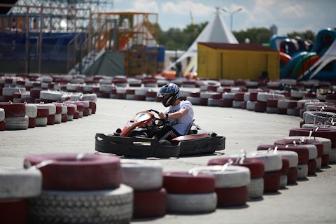 Картинг-клуб SkyMall Karting Kyiv