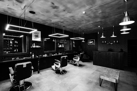 FIRM Barbershop – Чоловіча перукарня