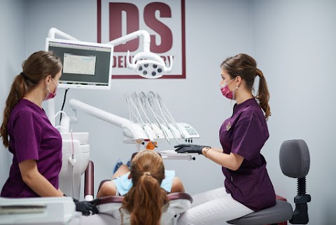 Стоматологічна клініка DS Dentistry