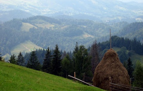 Яблунівська Садиба (Yabluniv's Lodge)