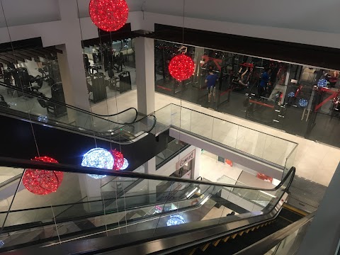 ТРЦ Cherry Mall