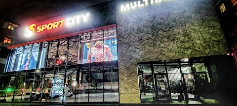 SPORT CITY Чернігів - мережа спортивних магазинів одягу, взуття та аксесуарів для всієї сім'ї.