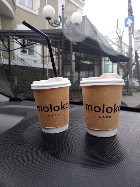 moloko coffee & cakes