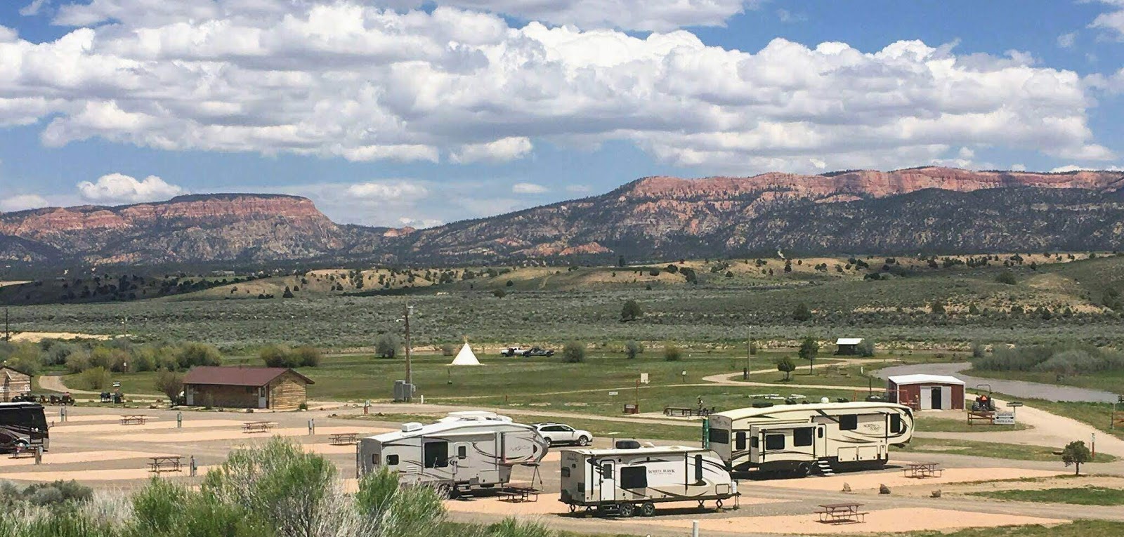 The Riverside Ranch RV Park Motel & Campground