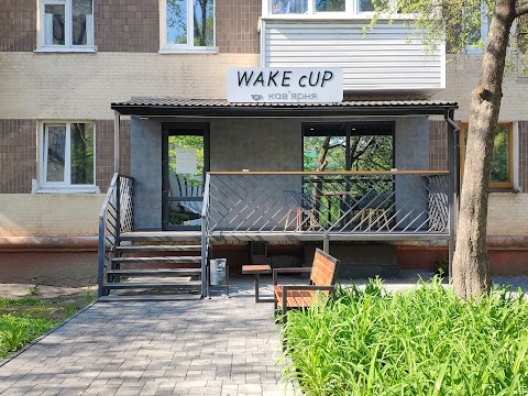 WAKE cUP