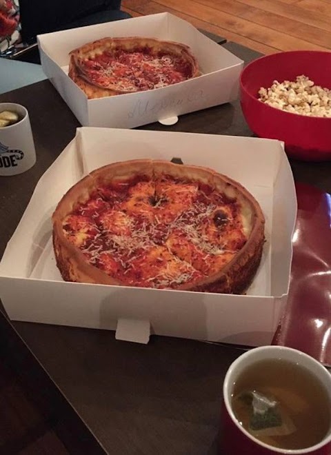 Chicago Pizzza by Zeus