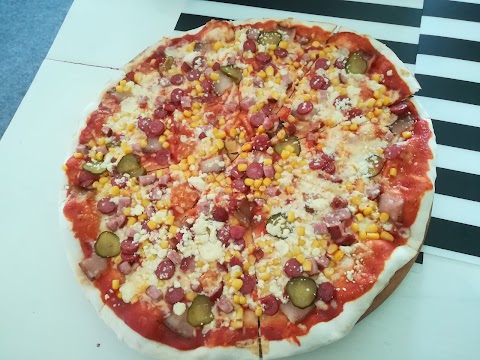 Піцерія Ромашка Pizza Romashka