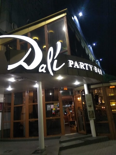 Dali party-bar