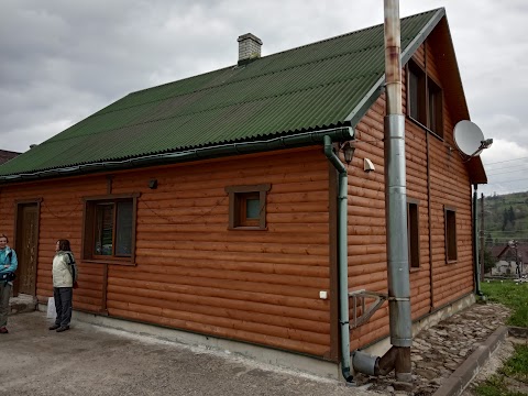 Cottage Ozerniy