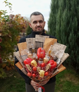 Съедобные букеты на подарок (фруктовые, мужские, сладкие,шоколадные,из маршмеллоу, из сухофруктов).