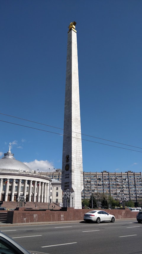 Салон Акцент - перукар, педикюр, манікюр, макіяж