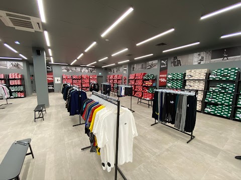 PUMA OUTLET