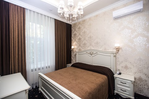 Петрівський HOTEL